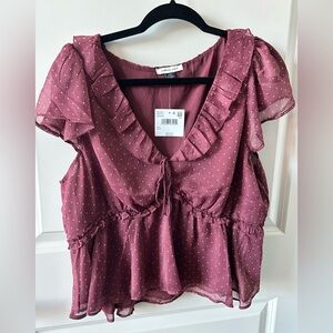 (NWT) American Eagle | Mauve Polka Dot Top